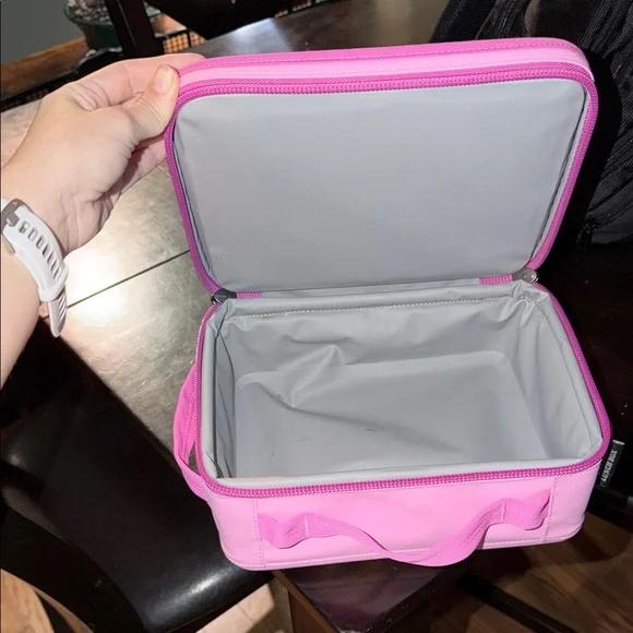 YETI Vibrant Pink Carry Case - Picture 2 of 3